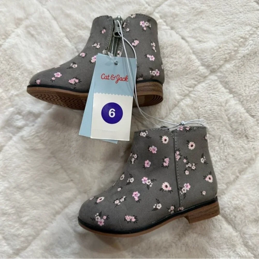 Cat & Jack | Toddler Girls' Penelope Slip-On Zipper Booties | Size 6